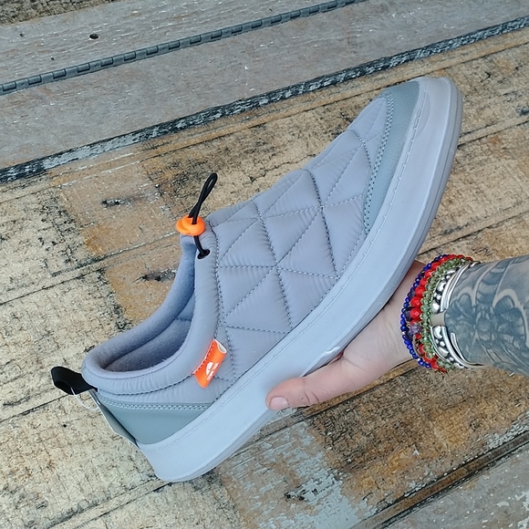 Ozark Trail | Shoes | New Ozark Trail Gray Quilted Slippers Comfort Shoes  Mens 112 | Poshmark
